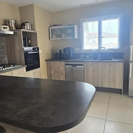 Bienvenue A La Casa Familia ! * Sérignan